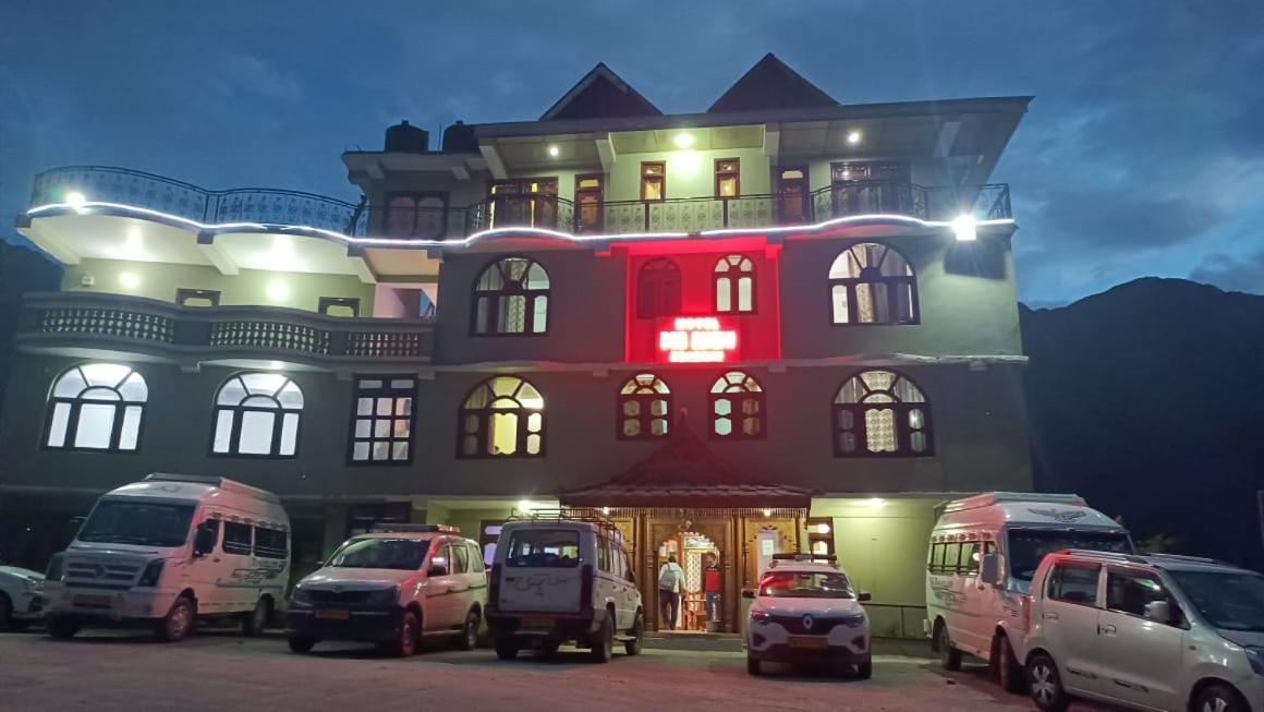 Debbhumi Regency Hotel Sāngla Exterior photo